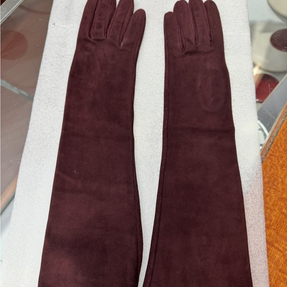 Lafayette  Rich Burgundy Suede Gloves